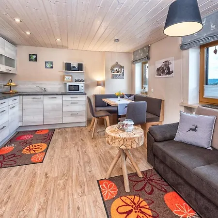Haus Gorbach Apartment *